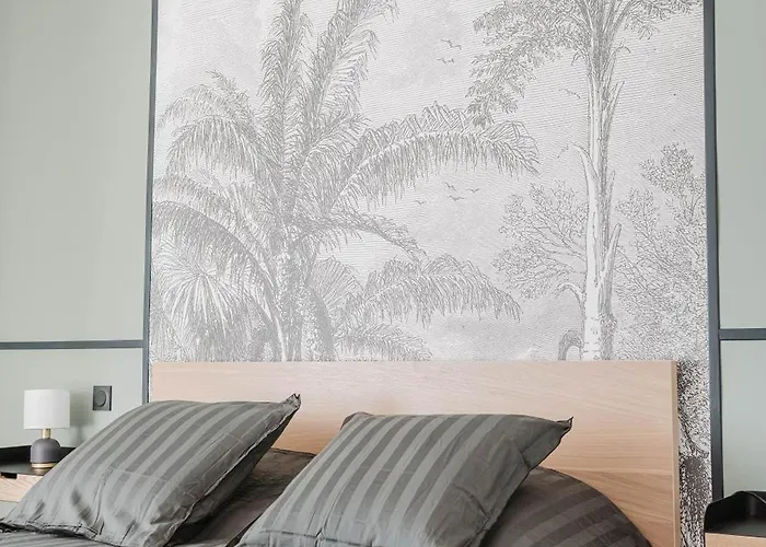 M A G I C & J U N G L E *